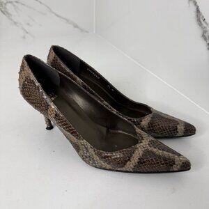 Stuart Weitzman Women’s Adria Python Print Pointed Toe Leather Pumps Size 7.5
